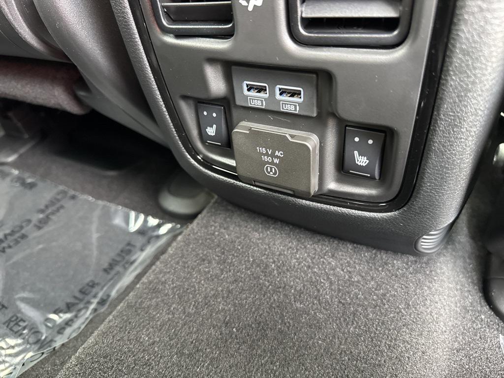 new 2025 Dodge Durango car, priced at $44,527