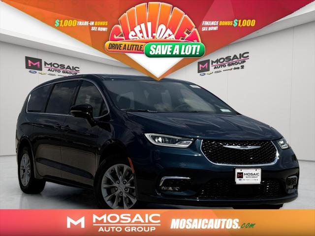 new 2025 Chrysler Pacifica car, priced at $45,889