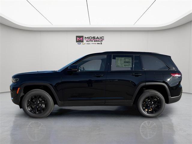 new 2025 Jeep Grand Cherokee car, priced at $41,013