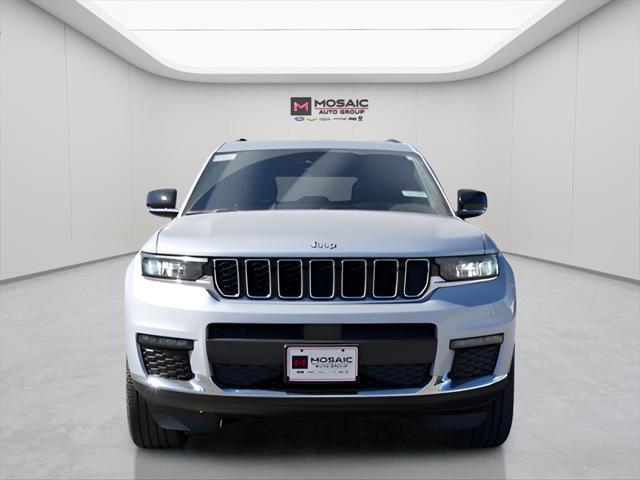 new 2025 Jeep Grand Cherokee L car, priced at $48,073