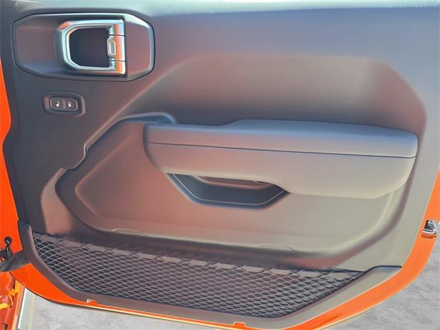 new 2025 Jeep Gladiator car, priced at $51,500