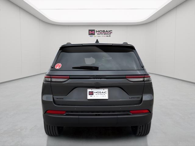 new 2025 Jeep Grand Cherokee car, priced at $50,902