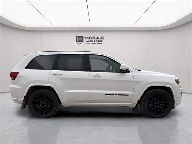 used 2019 Jeep Grand Cherokee car, priced at $24,490