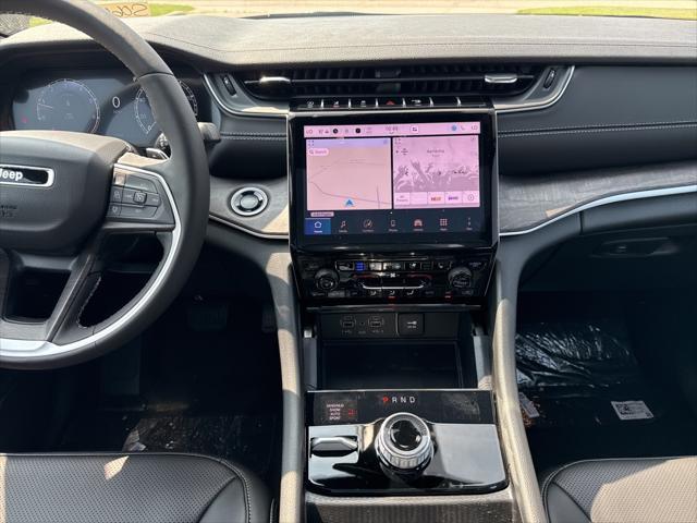 new 2025 Jeep Grand Cherokee L car, priced at $50,751