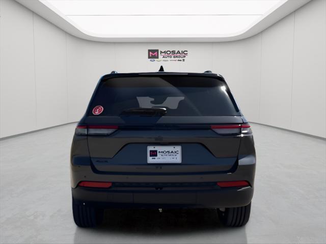 new 2025 Jeep Grand Cherokee car, priced at $45,773