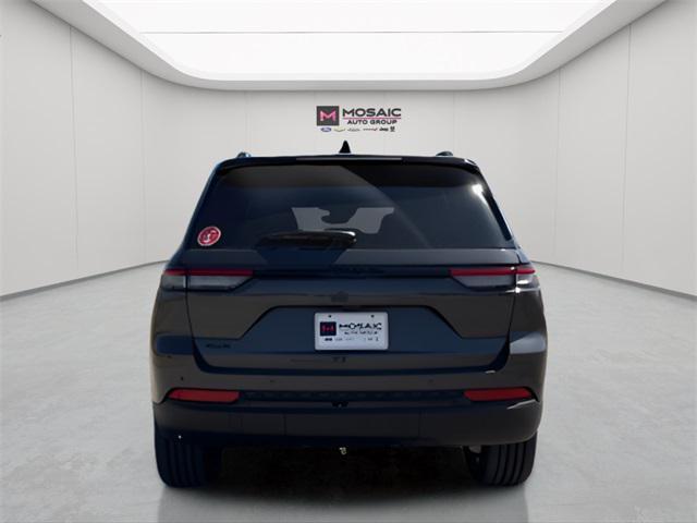 new 2025 Jeep Grand Cherokee car, priced at $46,223
