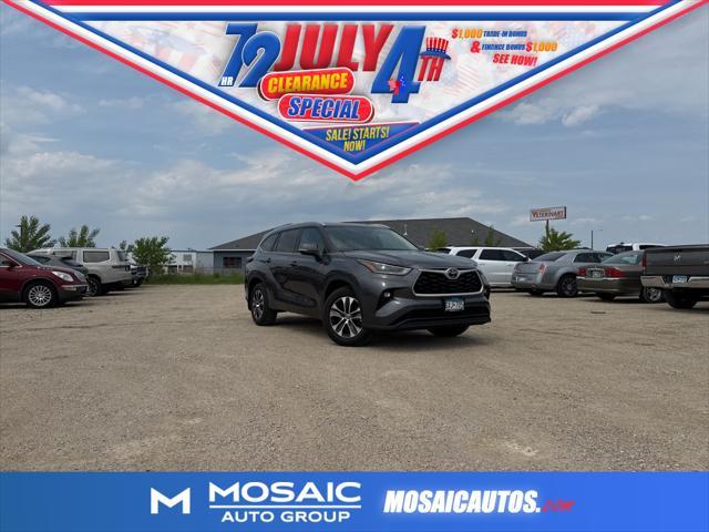 used 2021 Toyota Highlander car, priced at $32,990