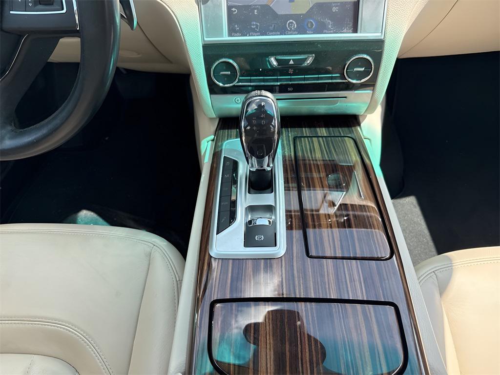 used 2015 Maserati Quattroporte car, priced at $18,990