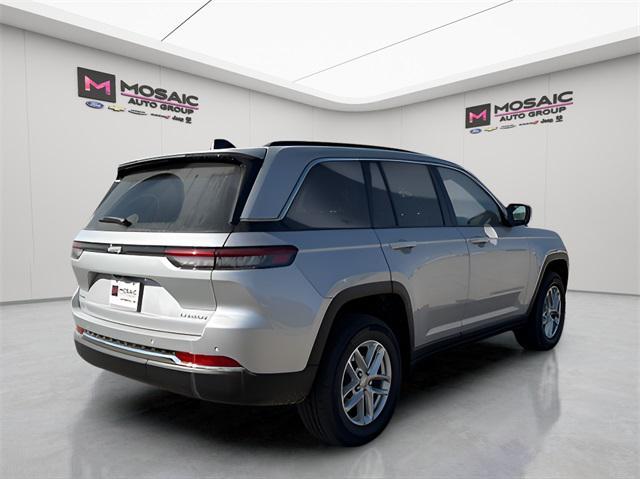 new 2024 Jeep Grand Cherokee car, priced at $35,717