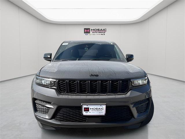 new 2025 Jeep Grand Cherokee car, priced at $42,444