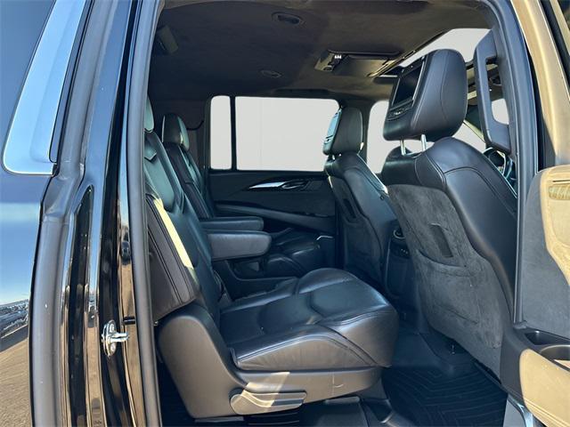 used 2019 Cadillac Escalade ESV car, priced at $28,990