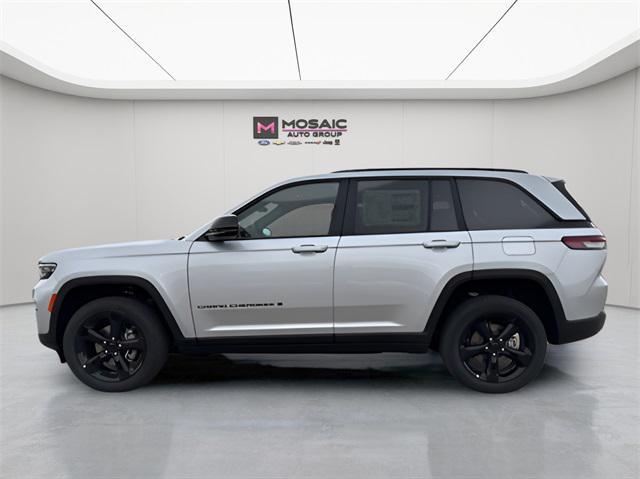 new 2025 Jeep Grand Cherokee car, priced at $41,944