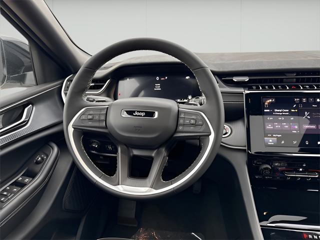new 2025 Jeep Grand Cherokee car, priced at $41,524