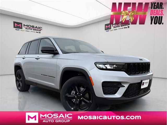 new 2025 Jeep Grand Cherokee car, priced at $40,944