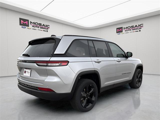 new 2025 Jeep Grand Cherokee car, priced at $41,944