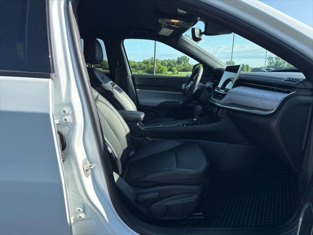 used 2024 Jeep Compass car, priced at $26,990