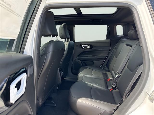 new 2025 Jeep Compass car, priced at $38,115