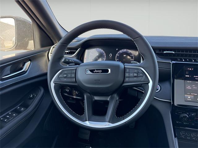 new 2025 Jeep Grand Cherokee car, priced at $42,444