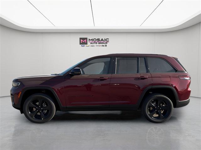 new 2025 Jeep Grand Cherokee car, priced at $42,444