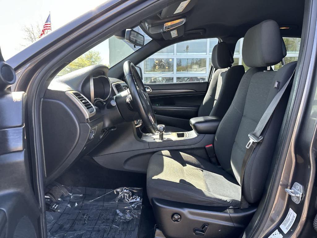 used 2014 Jeep Grand Cherokee car, priced at $13,990