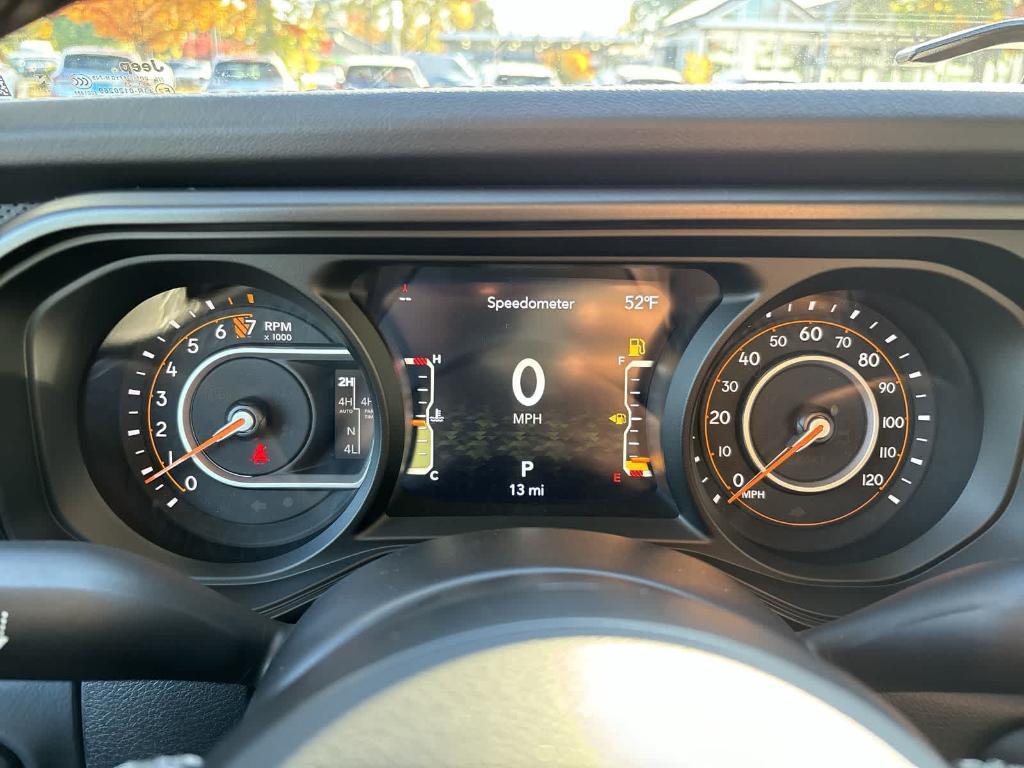 new 2025 Jeep Gladiator car, priced at $51,990