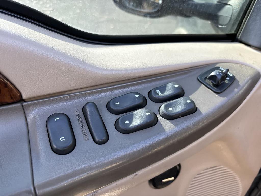 used 2000 Ford Excursion car, priced at $14,990