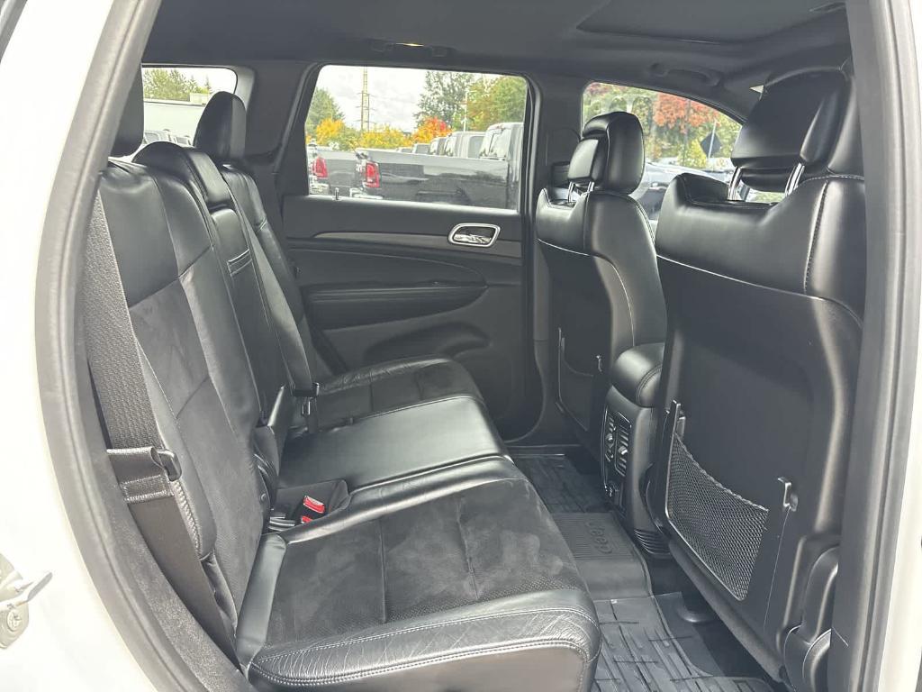 used 2015 Jeep Grand Cherokee car, priced at $15,990
