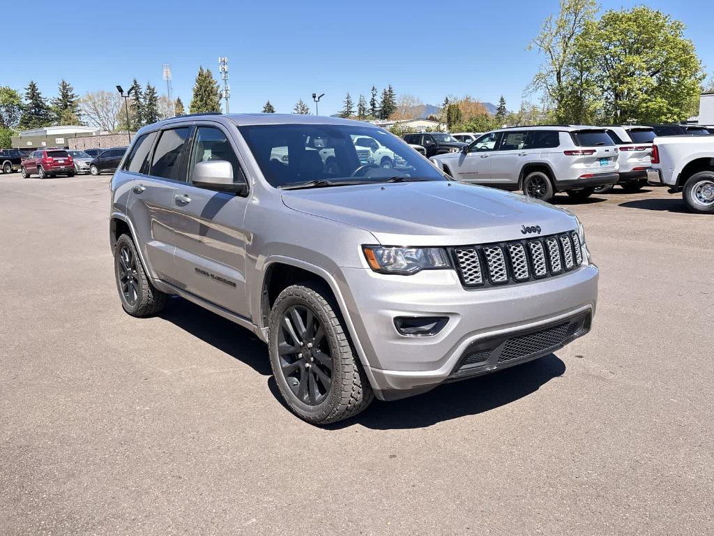 used 2020 Jeep Grand Cherokee car
