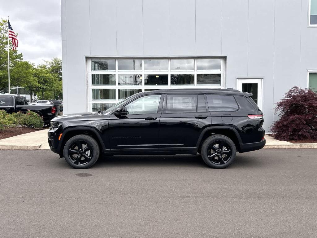 new 2025 Jeep Grand Cherokee L car, priced at $54,932
