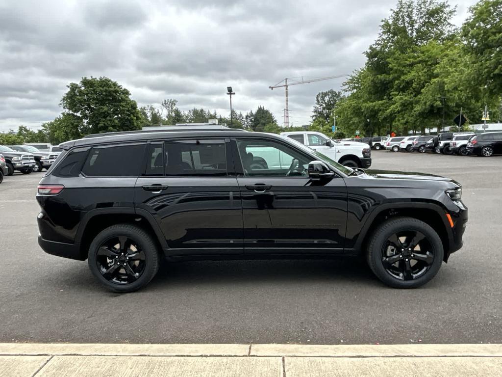 new 2025 Jeep Grand Cherokee L car, priced at $54,932