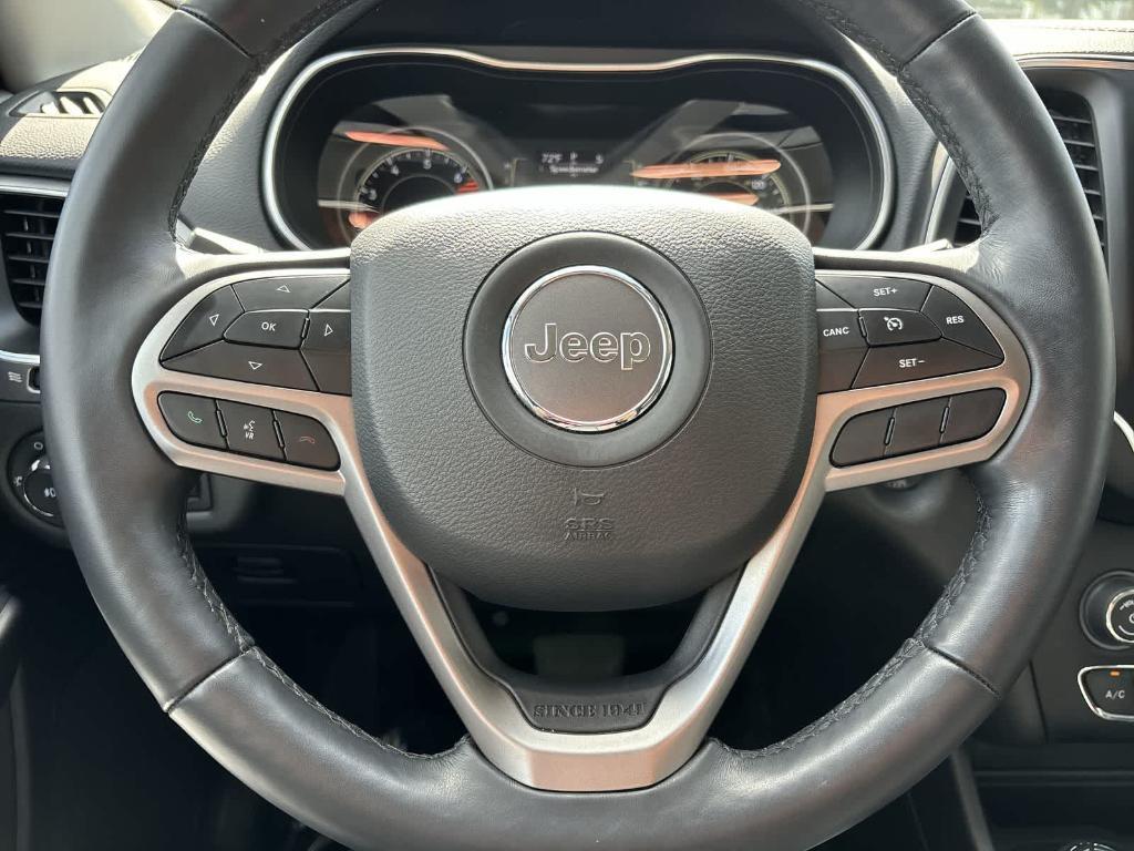 used 2021 Jeep Cherokee car, priced at $21,990