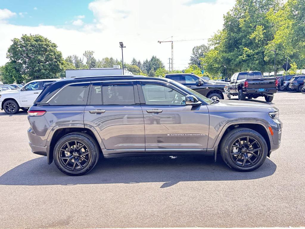 used 2024 Jeep Grand Cherokee car, priced at $53,990