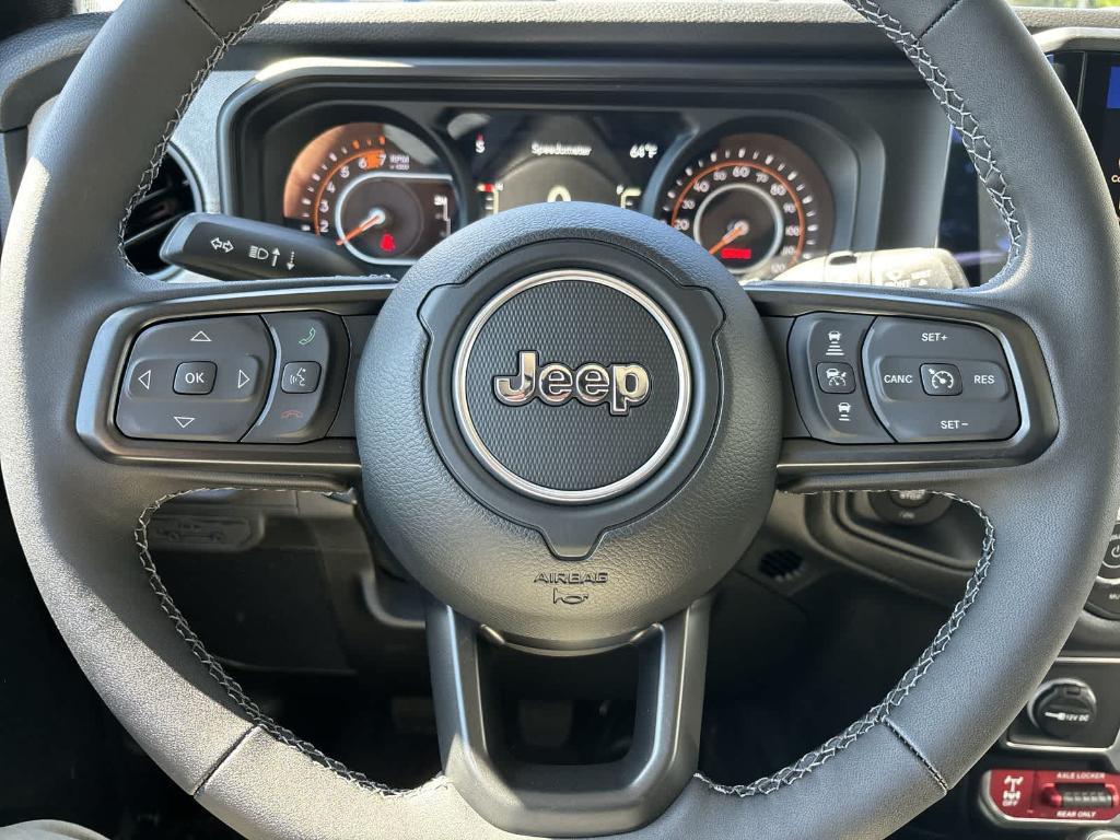 new 2025 Jeep Wrangler car, priced at $42,091