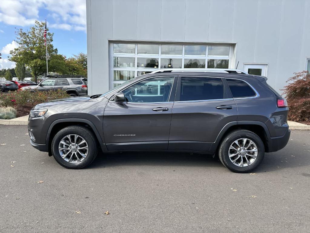 used 2021 Jeep Cherokee car, priced at $22,990