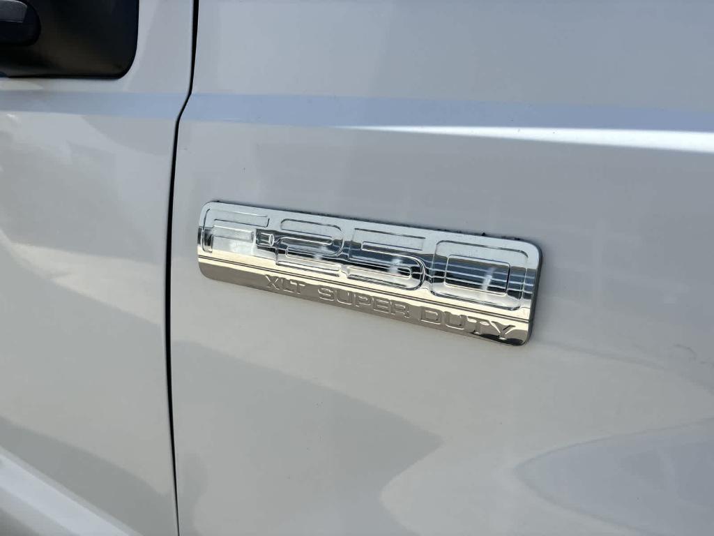 used 2006 Ford F-250 car, priced at $7,990