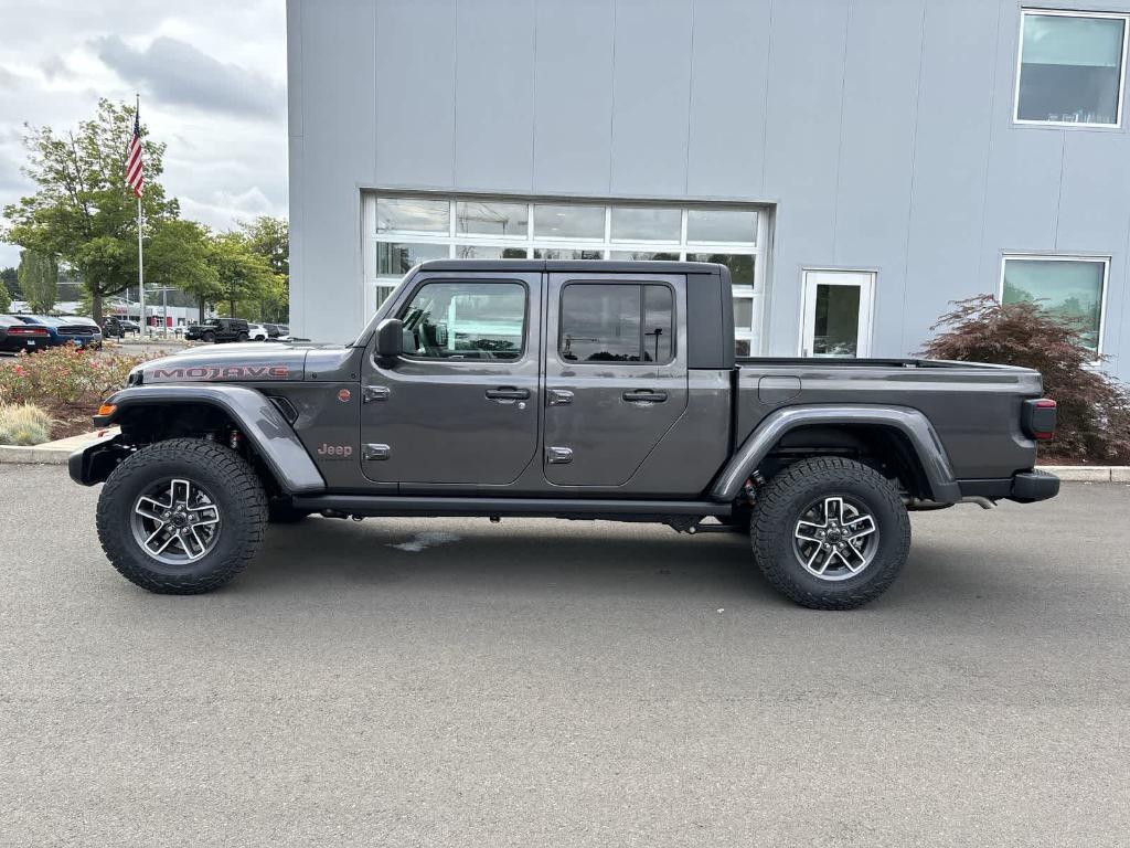 new 2025 Jeep Gladiator car, priced at $47,990