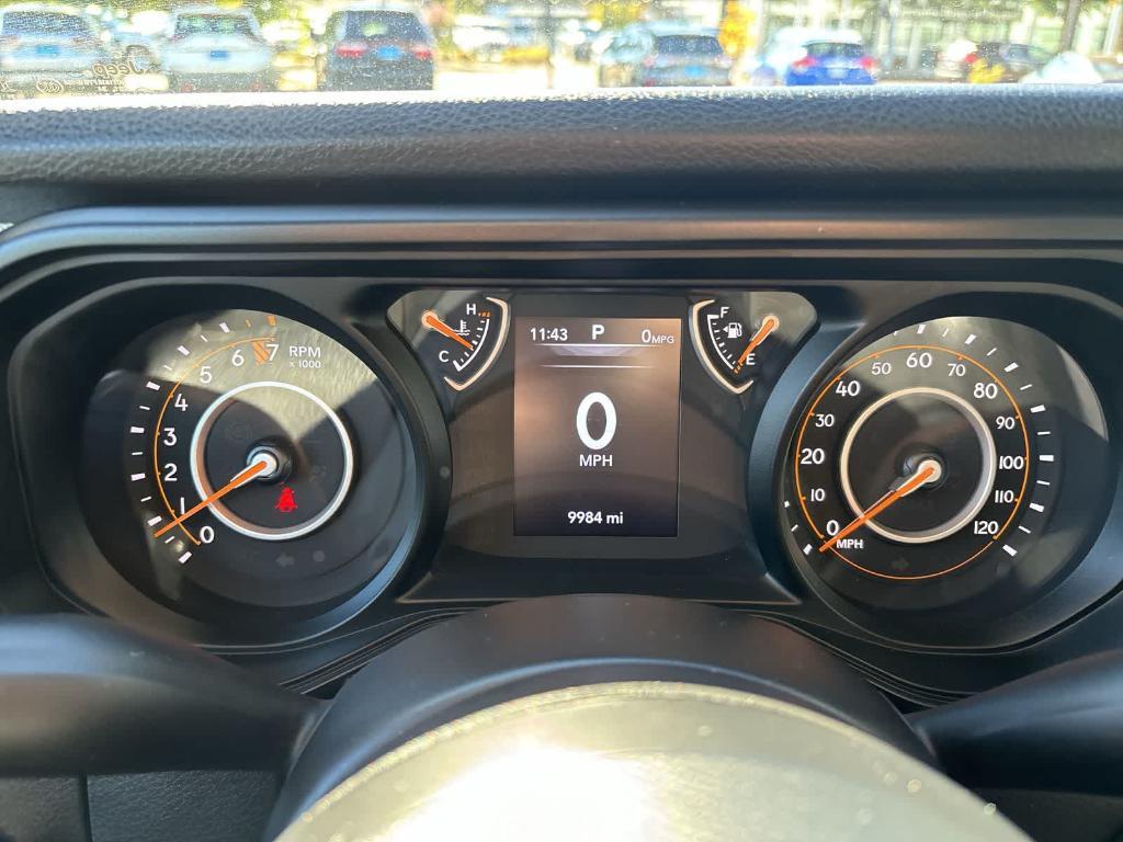 used 2024 Jeep Gladiator car, priced at $38,990