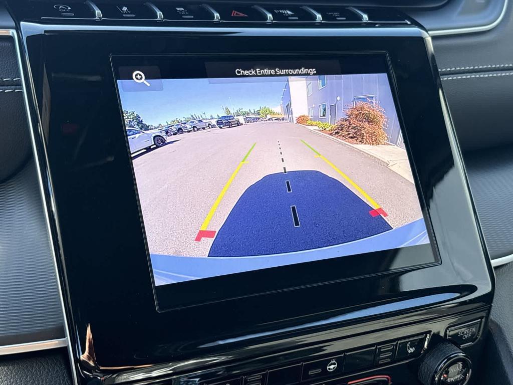 new 2025 Jeep Grand Cherokee car, priced at $40,990