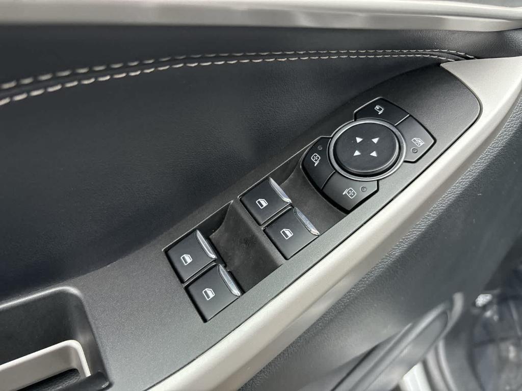 used 2023 Ford Explorer car, priced at $27,990
