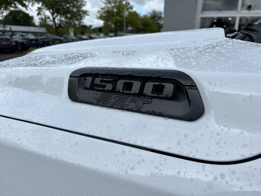 new 2025 Ram 1500 car, priced at $47,733