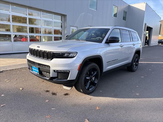 used 2024 Jeep Grand Cherokee L car, priced at $40,990