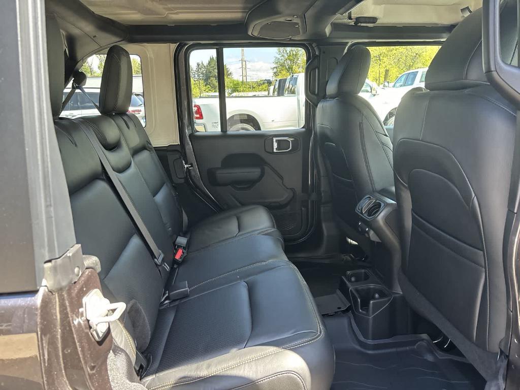 new 2025 Jeep Wrangler car, priced at $52,675