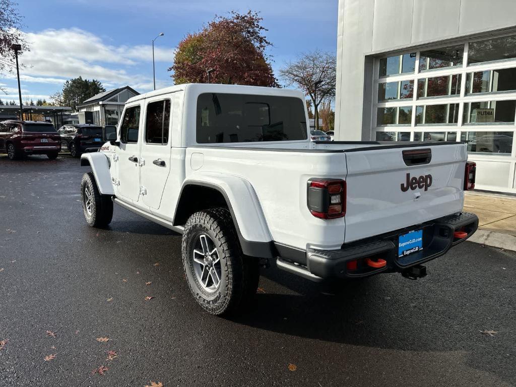 new 2025 Jeep Gladiator car, priced at $52,490