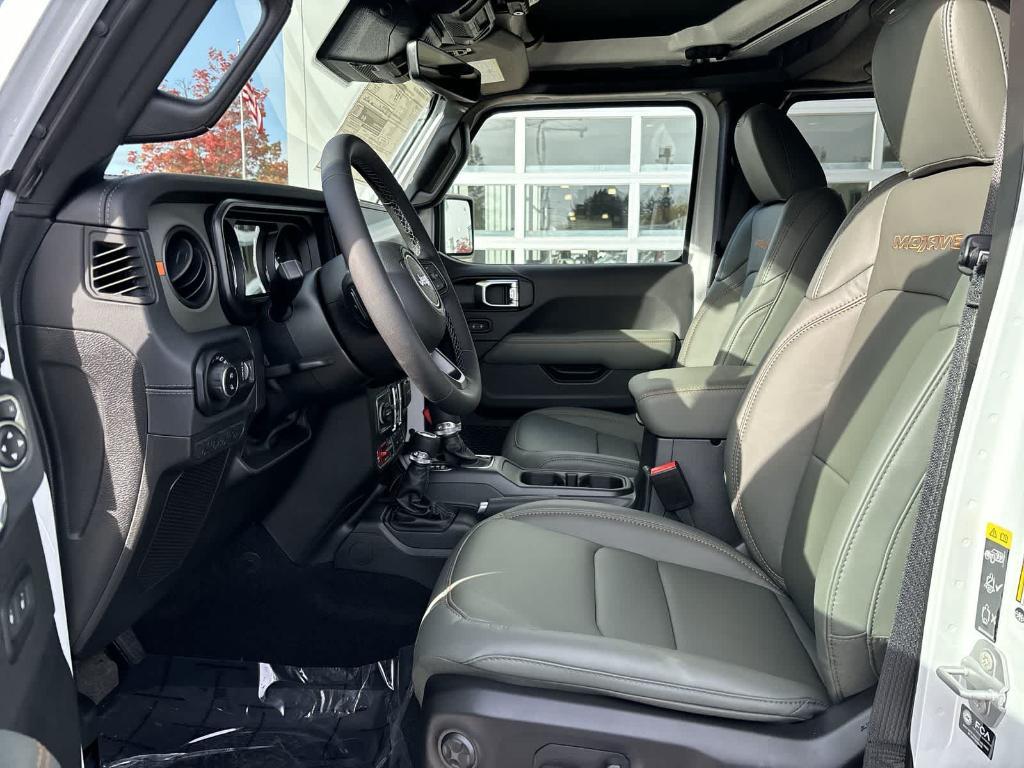 new 2025 Jeep Gladiator car, priced at $52,490