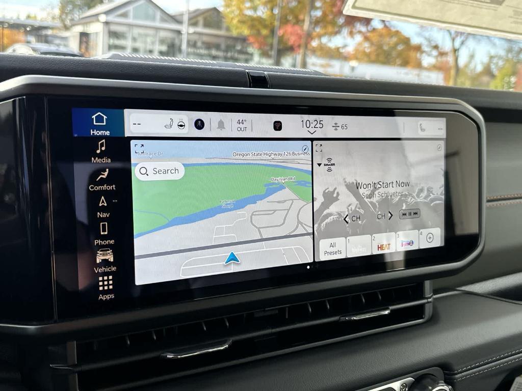 new 2025 Jeep Gladiator car, priced at $52,490