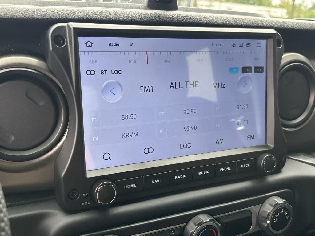 used 2019 Jeep Wrangler car