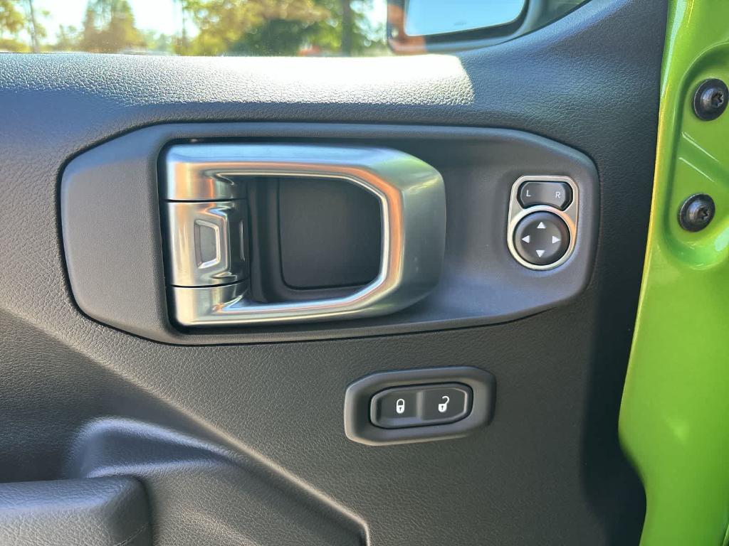 new 2025 Jeep Wrangler car, priced at $47,490