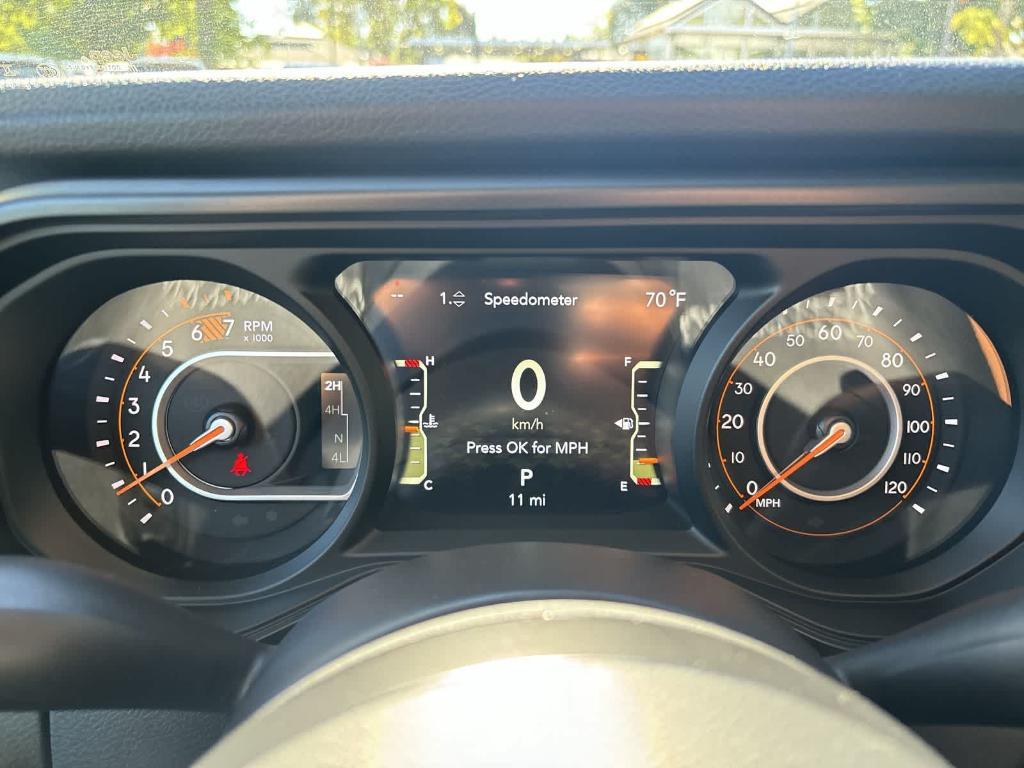 new 2025 Jeep Wrangler car, priced at $47,490