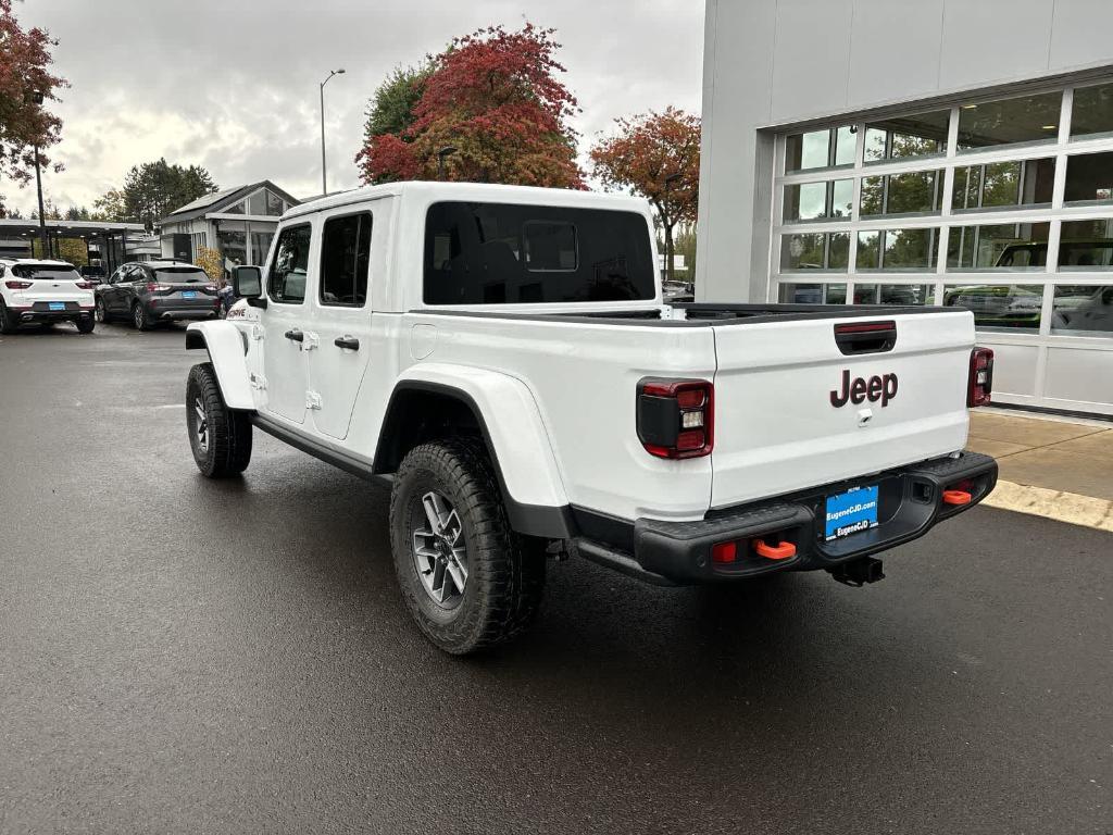 new 2025 Jeep Gladiator car, priced at $53,490