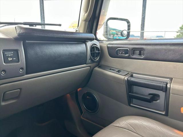 used 2003 Hummer H2 car, priced at $14,995